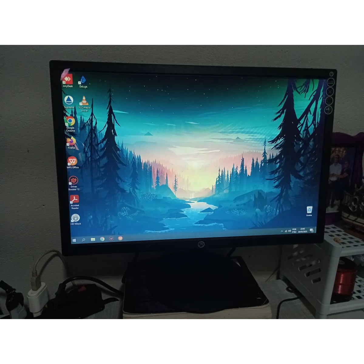 Monitor LED 19 Brazil PC BPC-19WE02-B 1440x900 com 60Hz e 5ms Furação Vesa HDMI e VGA cor Preto