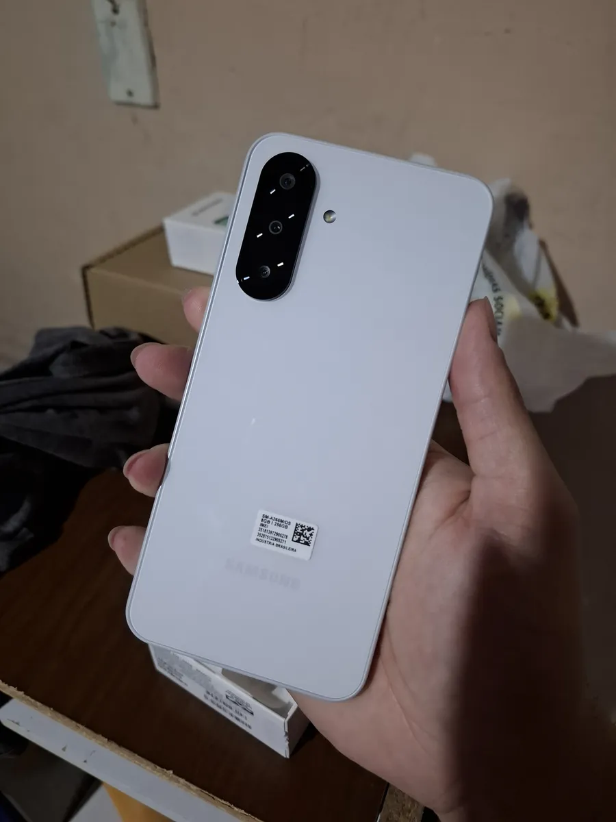 Celular Samsung Galaxy A26 5g 256gb, 8gb Ram, Câmera De 50mp, Ip67, Tela Super Amoled 6.7 , Nfc - Preto